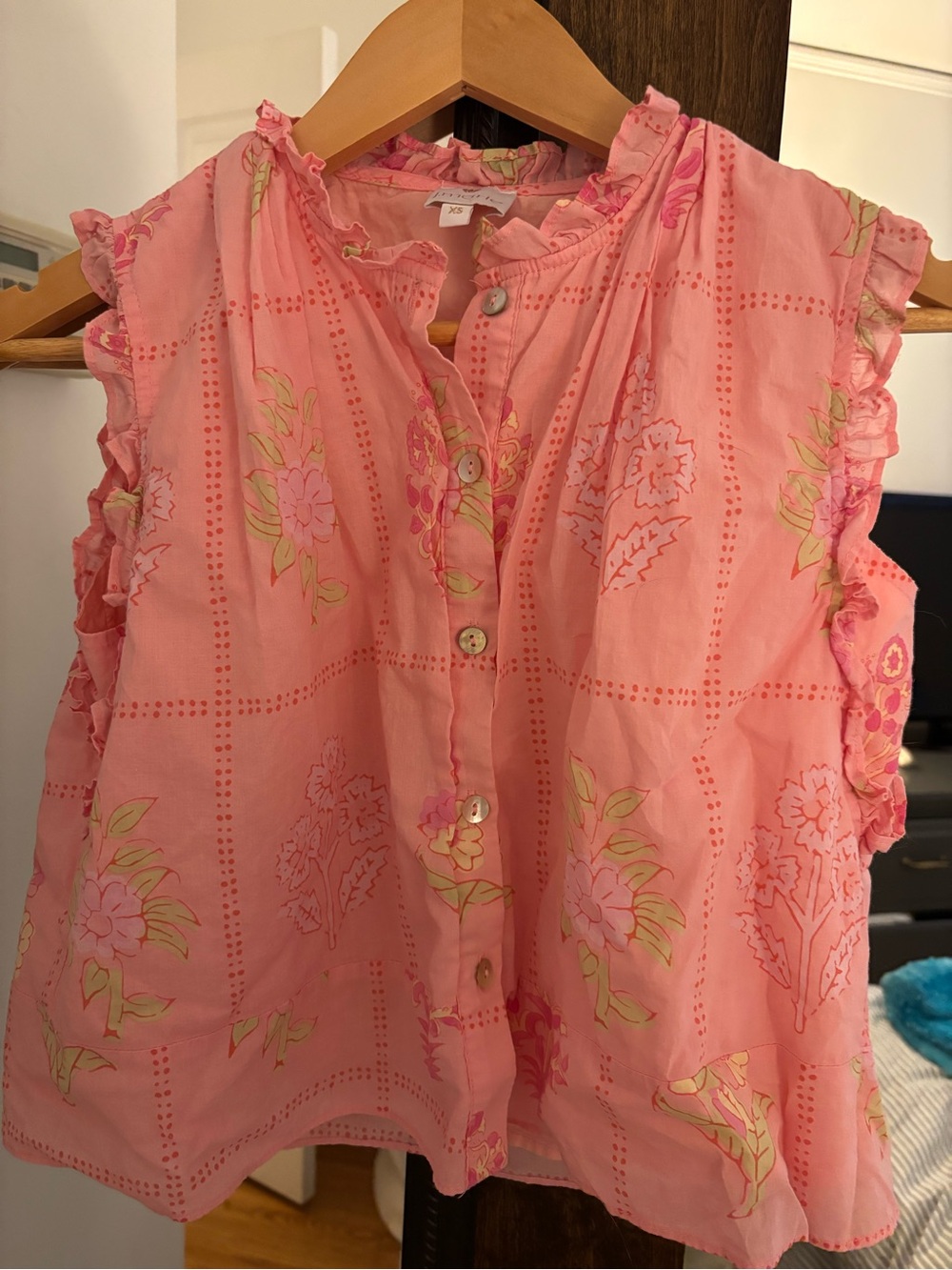 J Marie Sleeveless Ruffle-Trim Pink Floral Blouse